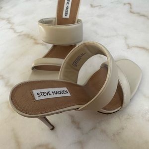 Brand New Steve Madden shoes size 10